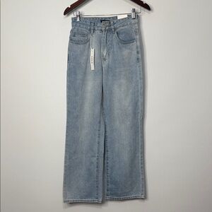 NWT SHEIN Light Blue Denim Wide Leg Jeans Size 26